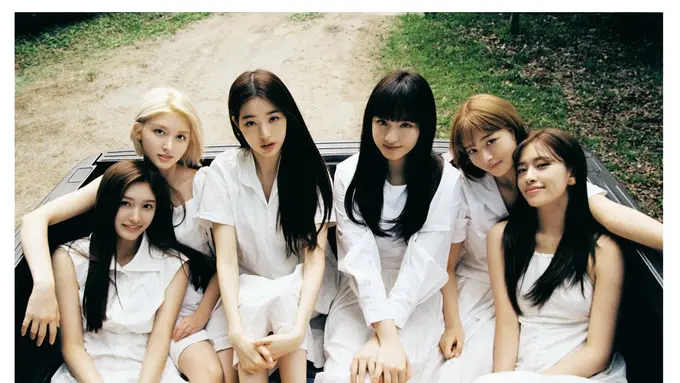 IVE  (Foto: Starship Entertainment)