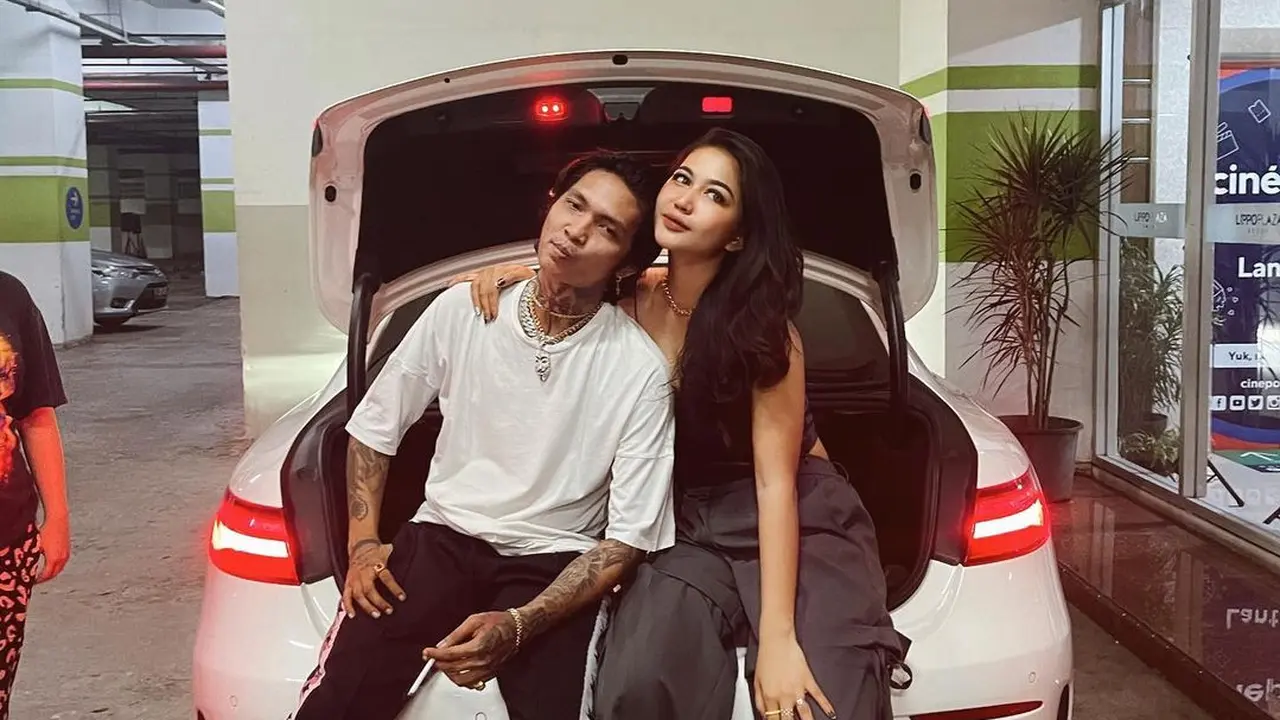 Young Lex dan Eriska Alexander. (Foto: Dok. Instagram @eriskanakesya)