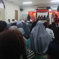 Menggundang komunitas pecinta Korea, Nongshim Farmer's Heart adakan buka puasa bersama di Masjid Cut Meutia. (Sumber foto: Fimela.com)