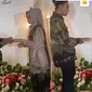 Momen Wanita Ngambek Saat Dilamar Ini Curi Perhatian (Sumber: Instagram/awreceh)