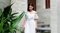 Dress putih Jessica Mila. (jscmila/instagram)