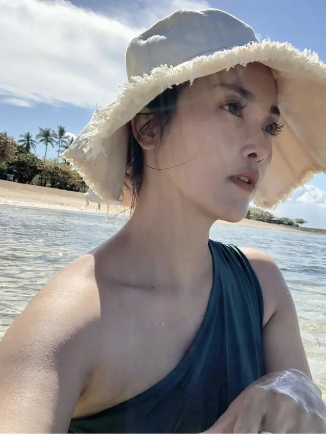 Pesona wajah awet muda Eva Anindita yang Dikenal Sebagai Ratu Sinetron Antagoni, @eva_anindita_zachrie