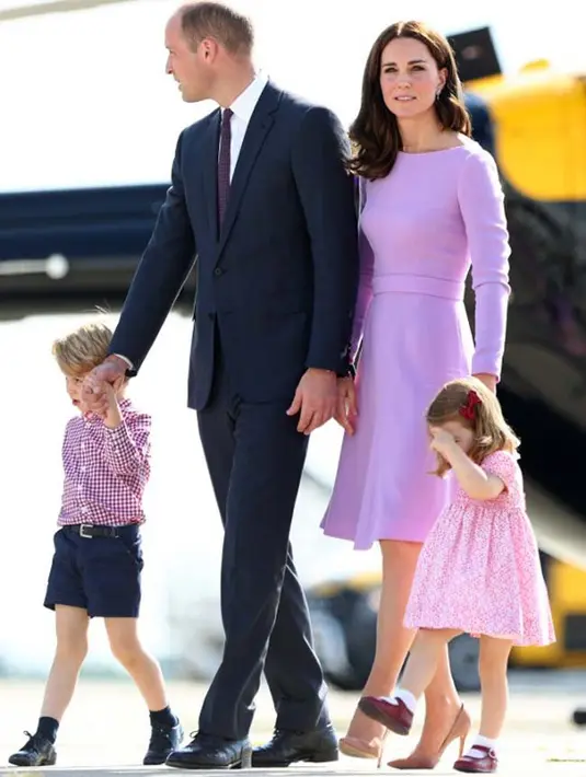 Morning Sickness yang dialami Kate Middleton ini juga pernah dialaminya saat dua kehamilan sebelumnya, yakni saat mengandung Pangeran George dan Princess Charlotte. (AFP)