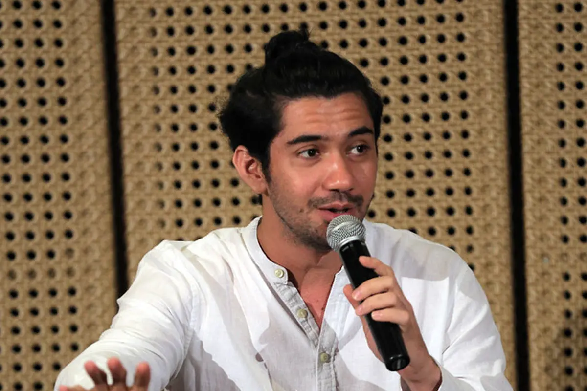[Bintang] Reza Rahadian