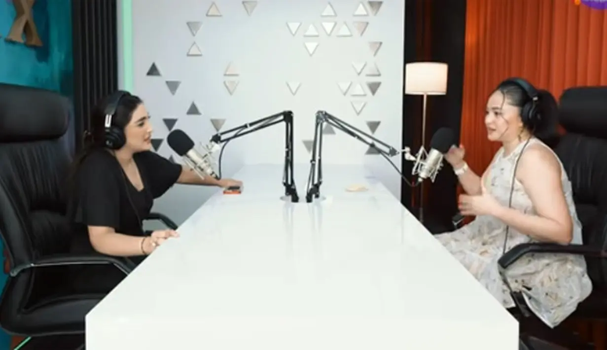 Marshanda (Youtube/NGOBROL ASIX)