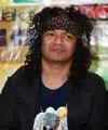 Ditengah penjualan fisik album masih lesu, rocker bersuara tinggi, Candil merilis album bertajuk Rockalisasi. Rasa lega setelah beberapa tahun terhambat. (Deki Prayoga/Bintang.com)