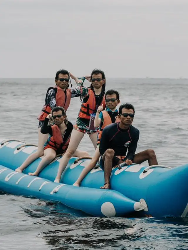 Minta Diedit Biar Masnya Hilang, 6 Hasil Foto Zara Eks JKT48 Ini Kocak