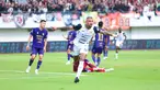 Pemain Persija Jakarta, Gustavo Almeida melakukan selebrasi setelah mencetak gol ke gawang Persita Tangerang dalam laga BRI Super League 2025/2026 di Indomilk Arena, Tangerang, Banten, Jumat (30/01/2026). (Bola.com/Muhammad Iqbal Ichsan)