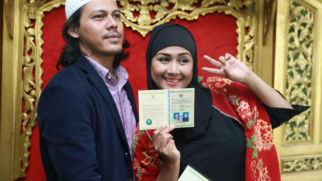 [Bintang] Ria Irawan - Mayky Wongkar