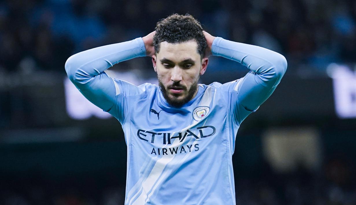 Tiga kali hasil seri dalam tiga pertandingan terakhir membuat Man City tertinggal lima poin dari Arsenal yang masih memiliki satu laga tersisa melawan Liverpool. (AP Photo/Dave Thompson)