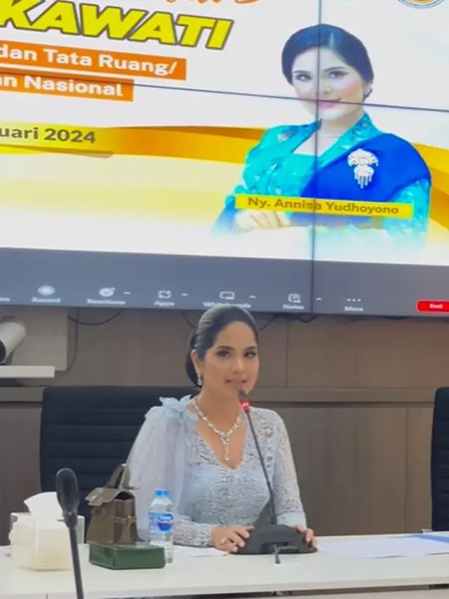 Gaya Annisa Pohan jadi ibu menteri (Instagram/annisayudhoyono)