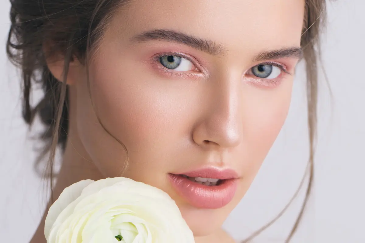 FIMELA Beauty: perawatan kulit bawah mata / Image: Shutterstock