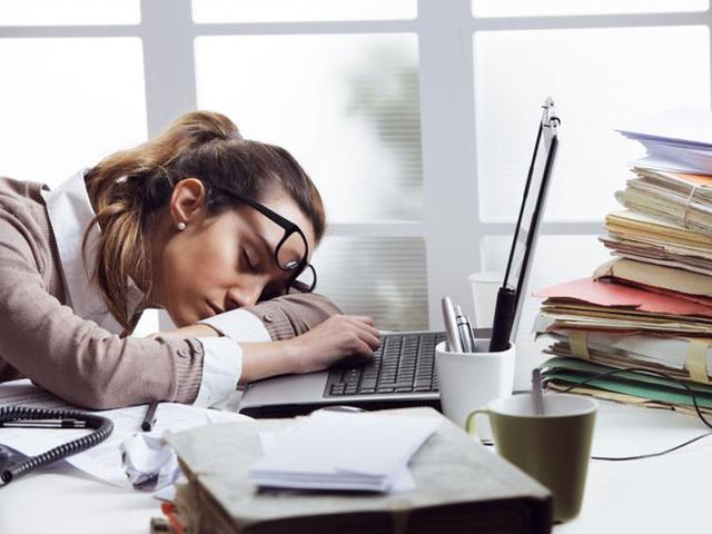Kerap Didera Kantuk Saat Bekerja Mungkin 7 Hal Ini Penyebabnya Health Liputan6 Com