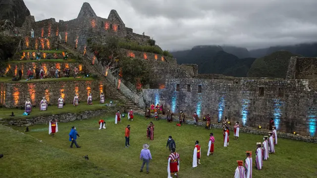 FOTO: Kembali Dibuka, Situs Arkeologi Machu Picchu Bermandikan Cahaya