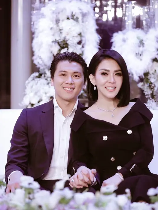 Syahrini dan Reino Barack (Instagram/princessyahrini)