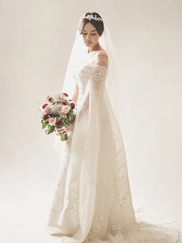 Jelang Pernikahan, Intip Pesona Luna Maya dalam Balutan Busana Pengantin Adat Jawa hingga Gaun Internasional