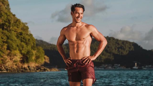 [Bintang] Dikabarkan Dekat dengan Jessica Iskandar, Ini 8 Foto Maskulin Richard Kyle