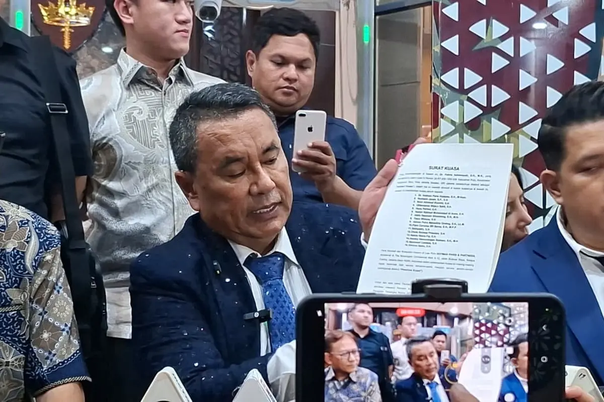 Pengacara Eks Jampidsus Febrie, Hotman Paris