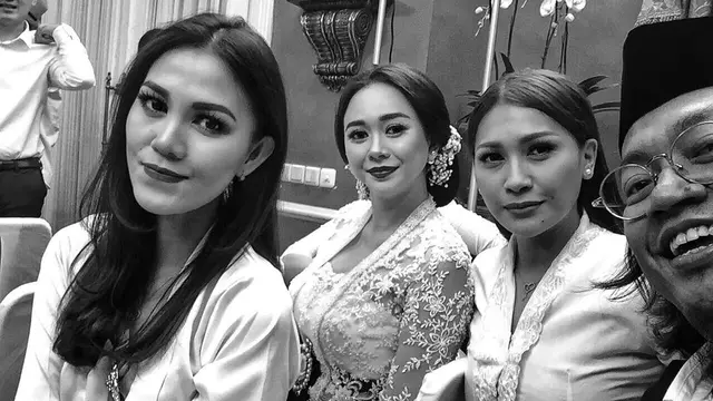 [Fimela] Aura Kasih dan Suami