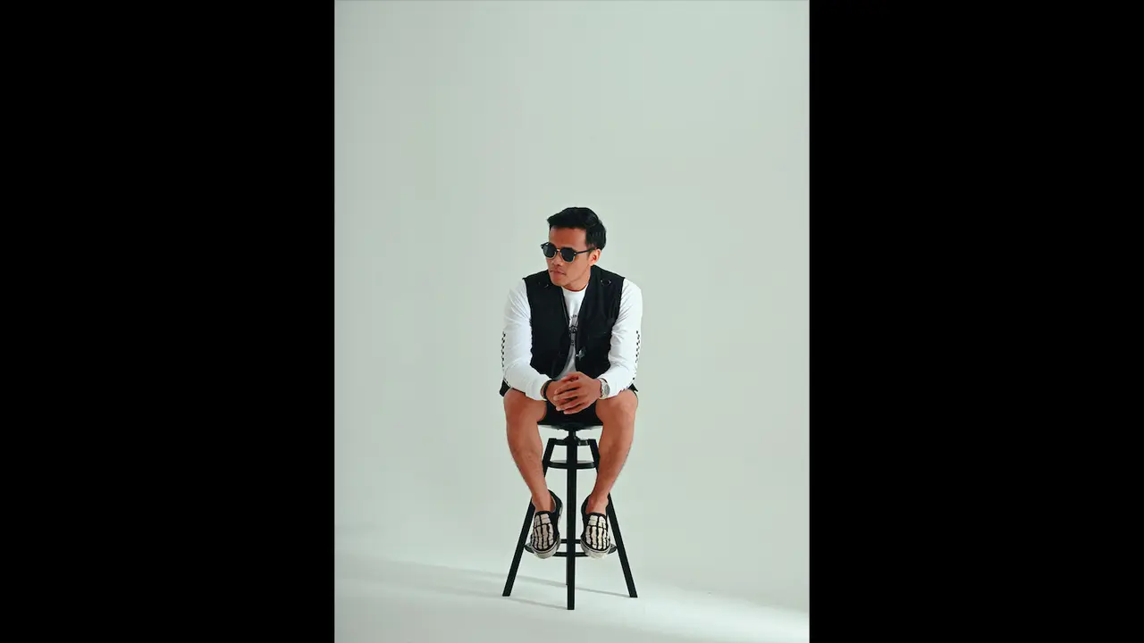 Dunia Enggak Berputar Buat Kamu Saja, Karya Baru dari Fadel Yulian yang Angkat Isu Quarter Life Crisis