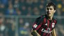 4. Alessio Romagnoli, tak kunjung mendapatkan Kalidou Koulibaly membuat Chelsea menjadikan pemain Milan ini sebagai solusi. Namun Skysport melaporkan jika 30 juta pounds yang diajukan The Blues ditolak oleh manajemen Rossoneri. (AFP/Alberto Pizzoli)