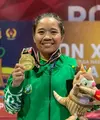 Junita Malau dari cabang olahraga wushu berhasil meraih emas usai menjadi yang terbaik di nomor sanda kelas 48kg. Meski sudah meraih medali emas, Junita Malau tidak melupakan asal usulnya dengan tetap kembali bercocok usai pertandingan.

Melihat unggahan di instagram pribadinya, Junita Malau diketahui memiliki jaket double stripe yang sering ia gunakan. Jaket kesayangan ini kerap digunakan Junita di beragam aktivitasnya. Fimela pun telah merangkum beberapa potretnya. (instagram/junita_malau)