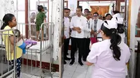 Presiden Joko Widodo atau Jokowi mengunjungi RSUD Kefamenanu di NTT. (Foto: Muchlis Jr-Biro Pers Sekretariat Presiden).