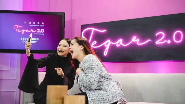 Disebut Diva Millenial Vs Diva Andara, Ini 6 Potret Nagita Slavina Bareng Rossa