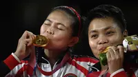 Arief Muhammad Beri Hadiah Greysia / Apriyani Gerai Baso Aci Akang