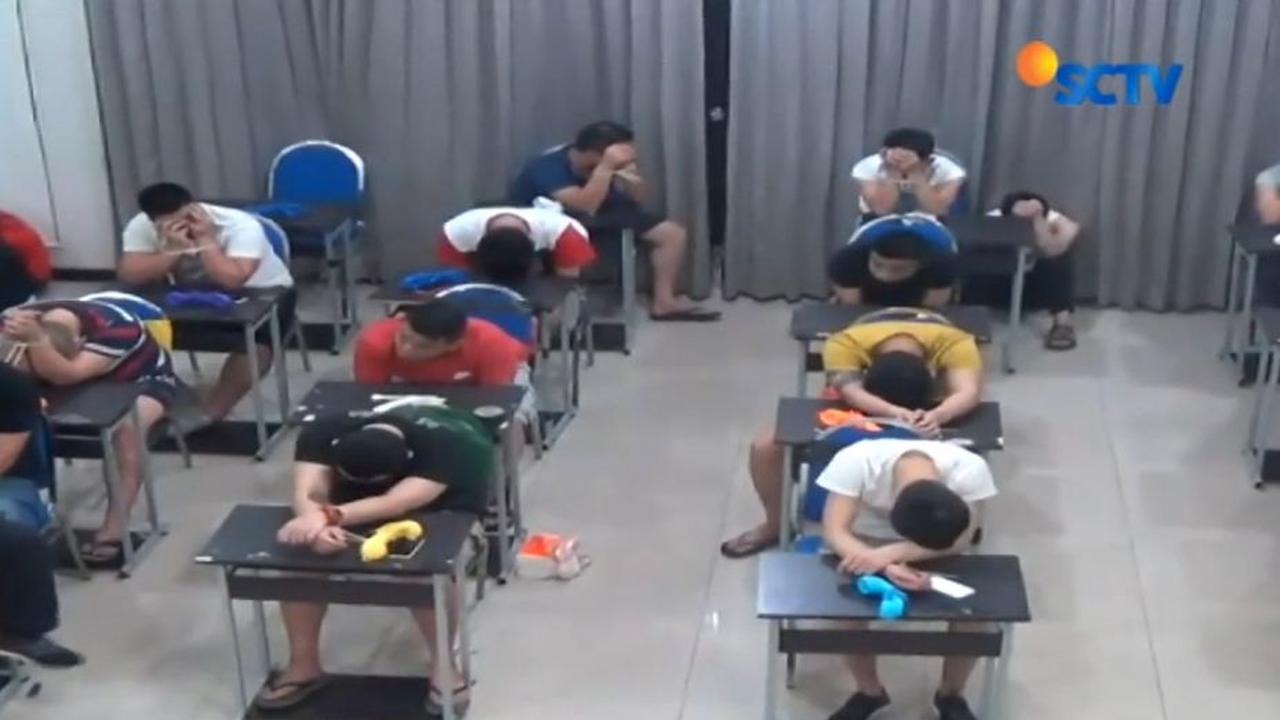 Diduga Menipu, 93 WNA China dan Taiwan Dibekuk di Surabaya