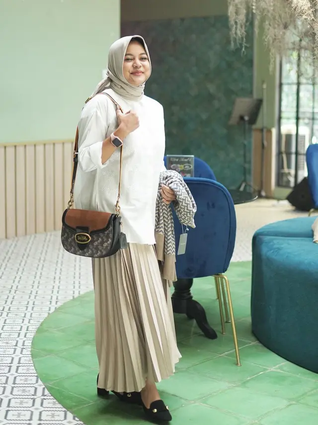 Ingat Siska di Sinetron di Sini Ada Setan? Ini 7 Potret Terbaru Diva Nadia