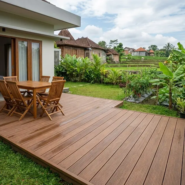 Lantai Teras Anti Lapuk (Decking) (Gemini AI)