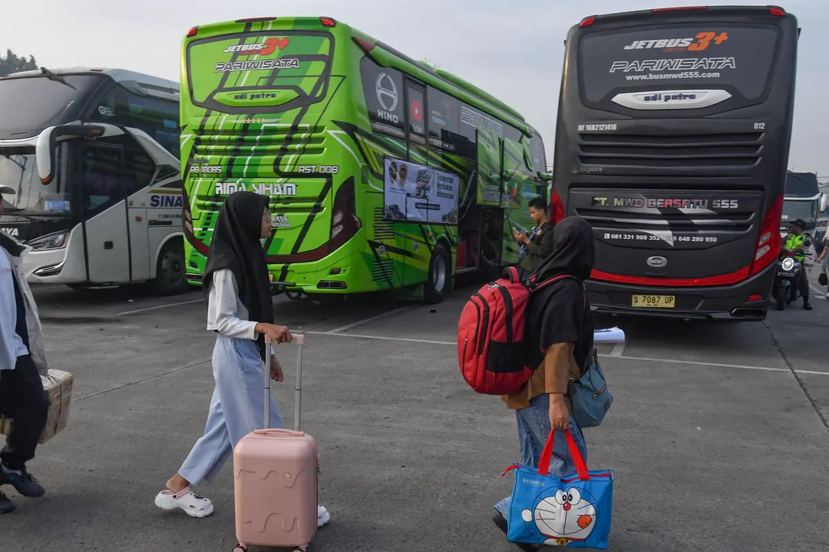 Peserta Mudik Gratis Lebaran 2025 Kementerian Perhubungan Diberangkatkan