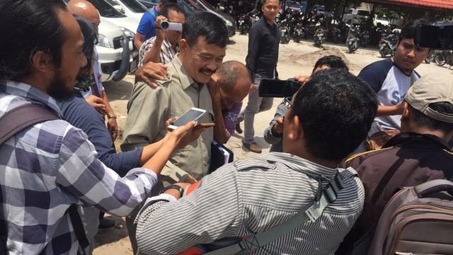 Anggota DPRD dari Gerindra, Yansen Binti, di Mapolda Kalimantan Tengah. (Rajana K/Liputan6.com)