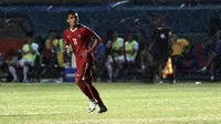 Ferdinand Sinaga saat melawan Vietnam pada laga uji coba di Stadion Maguwoharjo, Sleman, Minggu (09/10/2016). (Bola.com/Nicklas Hanoatubun)