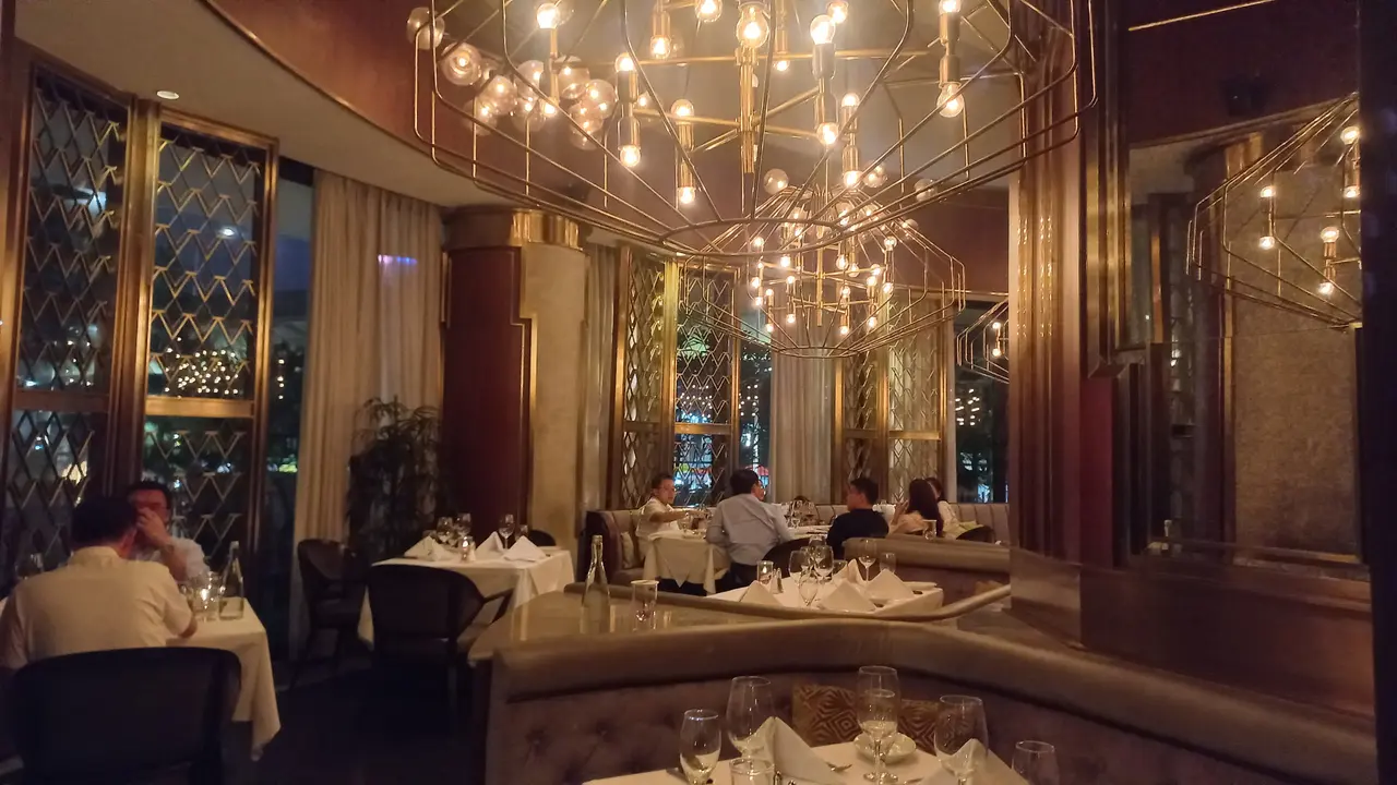Sajian Steak Premium Otentik Amerika Serikat Bikin Buka Puasa Terasa Mewah dan Eksklusif