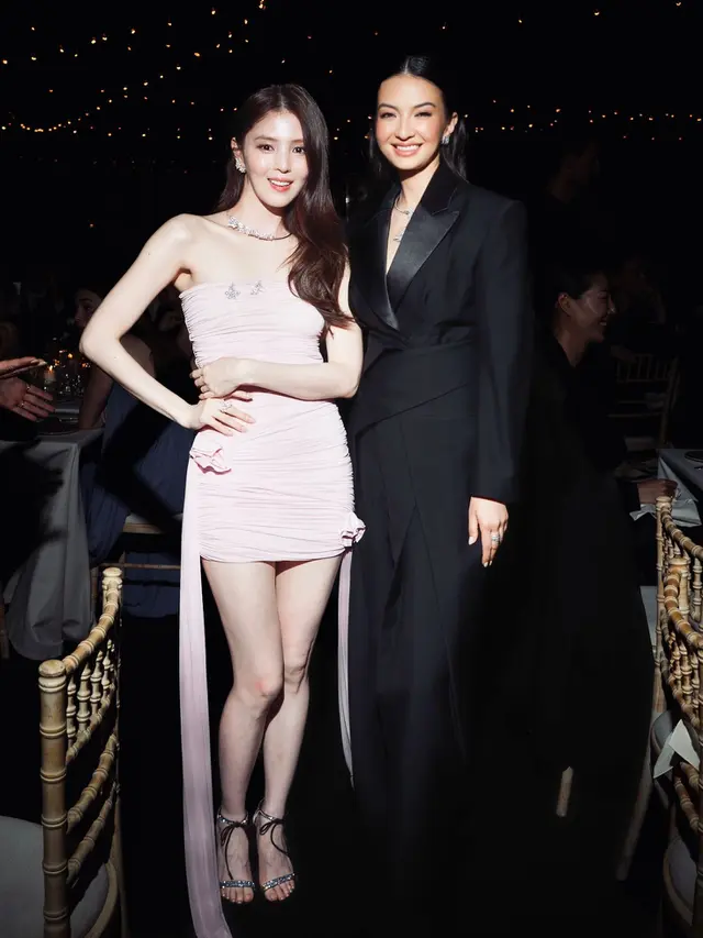 Pesona Raline Shah Foto dengan Deretan Seleb A-List di Cannes 2026, Tak Kebanting dengan Han So Hee hingga Salma Hayek