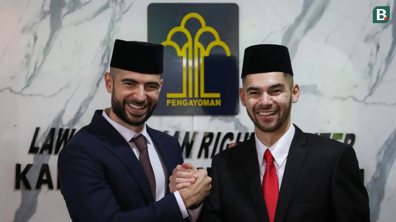 Pengambilan Sumpah Janji Setia Pewarganegaraan Jordi Amat dan Sandy Walsh
