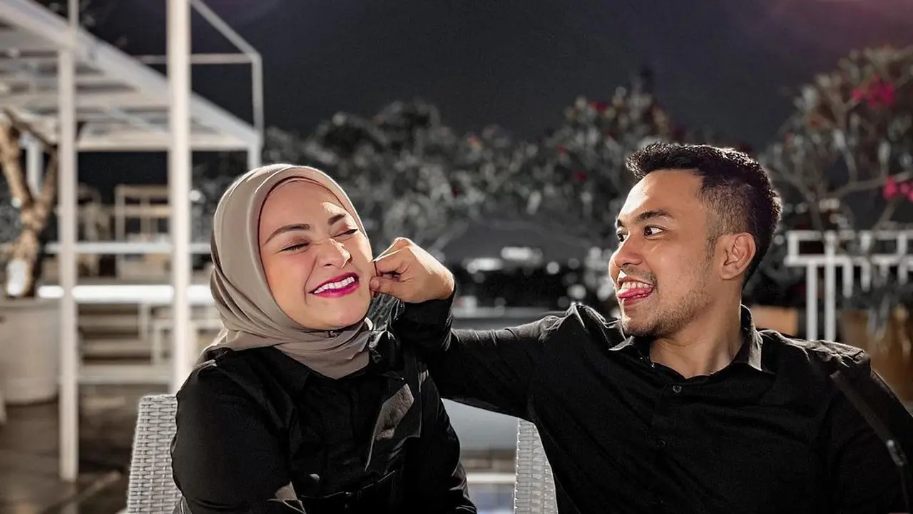 Nathalie Holscher CLBK dengan mantan kekasih