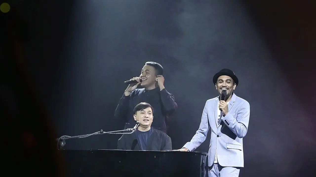 Yovie and His Friends Bius Penonton di Konser Inspirasi Cinta