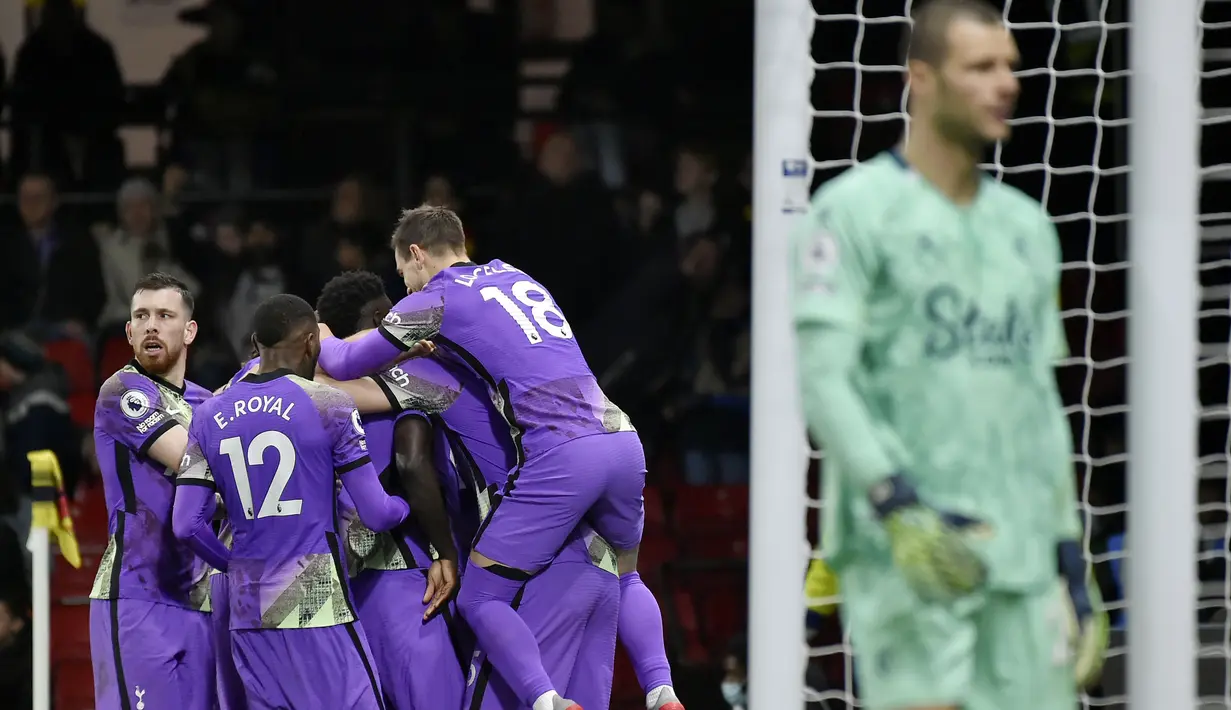 Gol tersebut berkat kerja keras Tottenham yang tampil mendominasi sepanjang laga. Mereka mampu menguasai permainan hingga 74 persen. (AP/Rui Vieira)