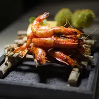 Udang panggang madu/copyright: unsplash/andres medina