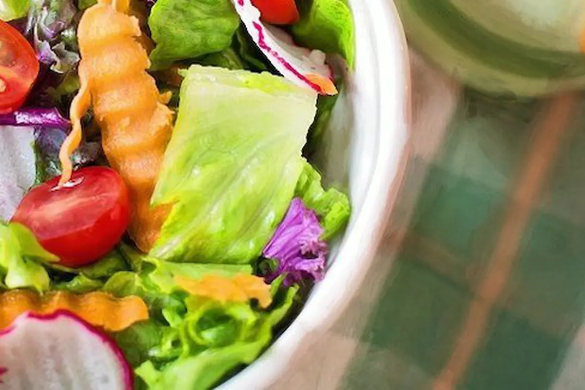 Salad/copyright pexels.com
