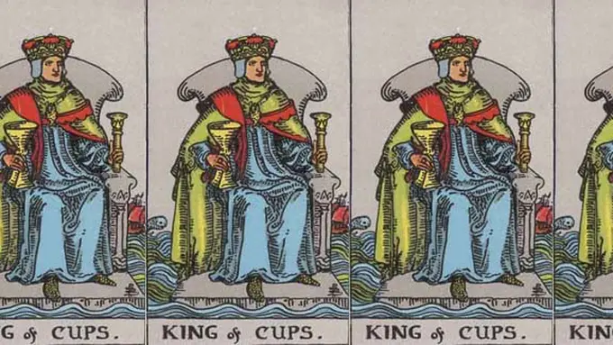 (C) lovedovetarot.com