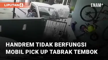 Rekaman CCTV sebuah mobil pick up menabrak tembok rumah mengundang perhatian