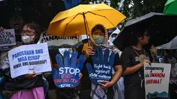 Sebelumnya, polisi di ibu kota Filipina menangkap lebih dari 200 orang dalam bentrokan dengan pengunjuk rasa bertopeng pada aksi demonstrasi antikorupsi, Minggu (21/9/2025). (Jam STA ROSA/AFP)