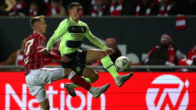 Piala FA Bristol City vs Manchester City
