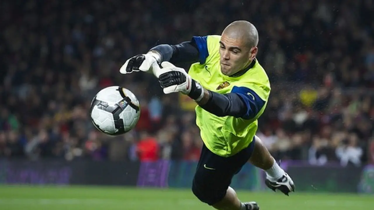 Victor Valdes menuju City?