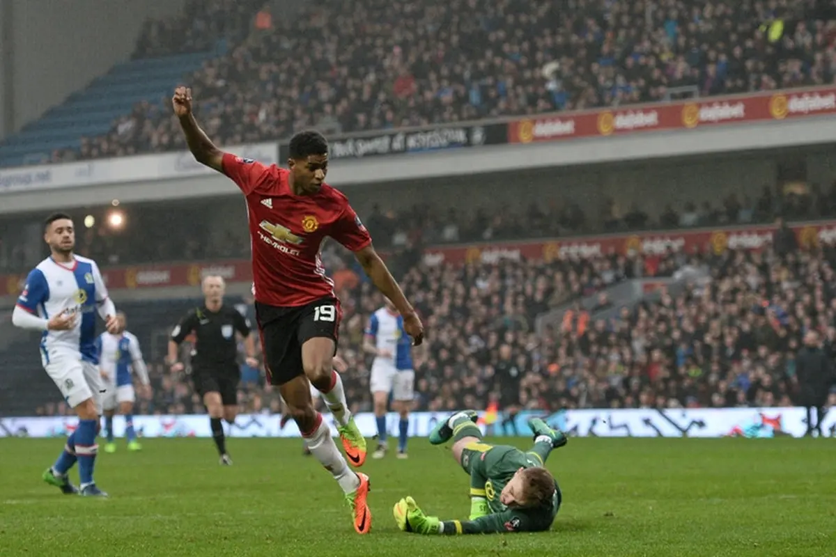 Blackburn Rovers vs Manchester United