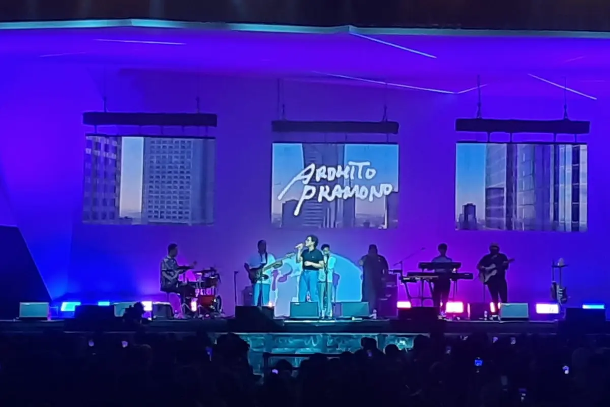 [Fimela] Ardhito Pramono di BNI Java Jazz Festival 2023